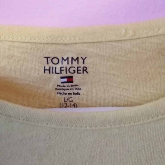 2 FOR 20 Tommy Hilfiger T-shirt - Picture 3 of 3